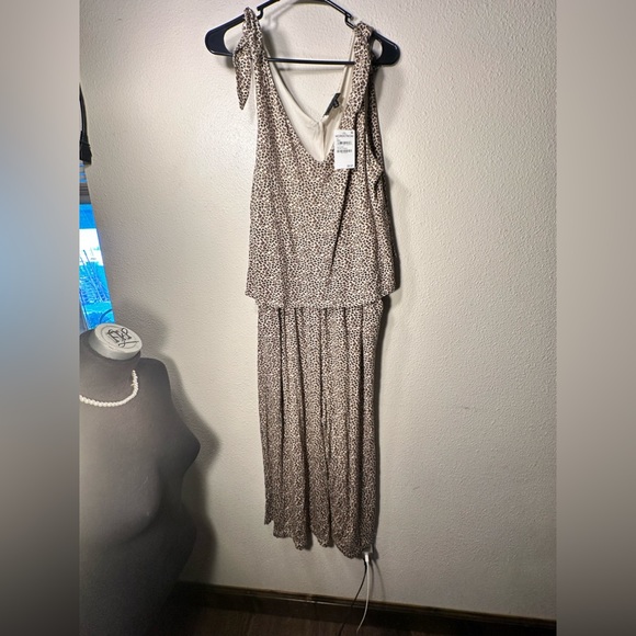 Nordstrom cheetah print jumpsuit crazy soft size xl - Picture 4 of 11